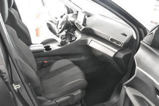 PEUGEOT 3008 1.5 HDI 130 CV ACTIVE 2022