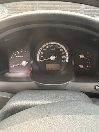 KIA Sportage 2005 con remolque (ENTRA EN BCN)