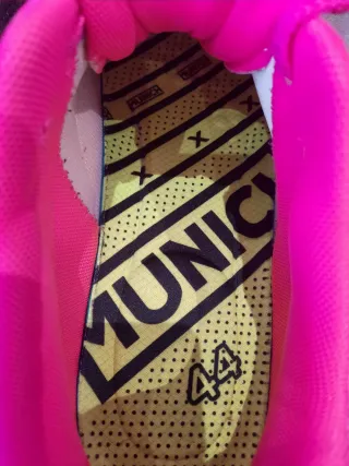 Munich Hydra 102 Rosa Talla 44