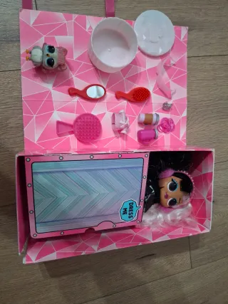 Muñeca LOL con bebé y accesorios