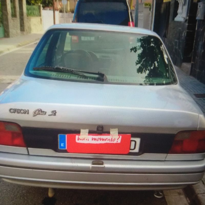 Ford Orion 1991 - foto 1