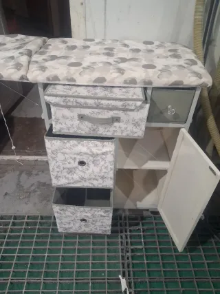 Mueble Plancha con Cajones y Puerta
