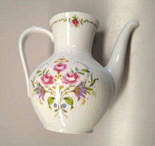 Caffettiera in ceramica decorata