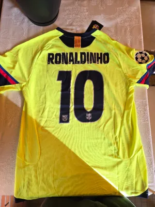 Camiseta FC Barcelona Ronaldinho 2005/06 Visitante