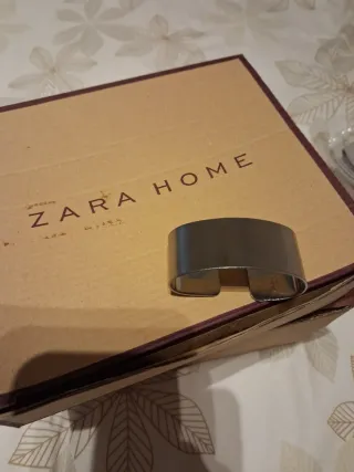 Elegante juego de mesa Zara Home