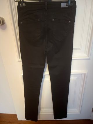Pantalón pitillo elástico negro Morgan Talla XS