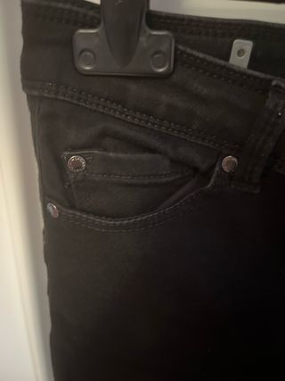 Pantalón pitillo elástico negro Morgan Talla XS