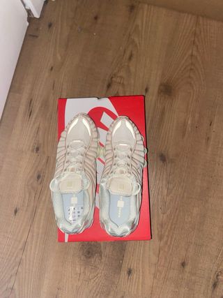 Nike Shox TL Beige/Branco IH5075-219