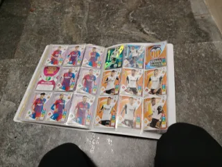 Cartas Pokémon Variadas