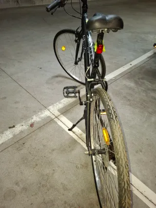 Bicicleta Híbrida Riverside