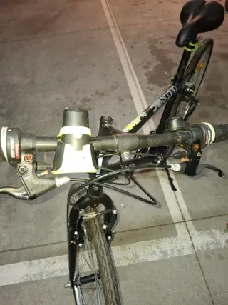 Bicicleta Híbrida Riverside