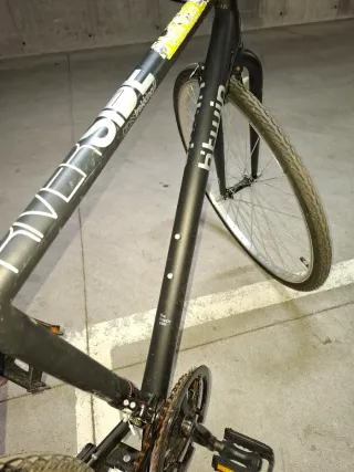 Bicicleta Híbrida Riverside