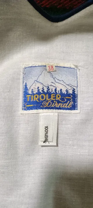 Auténtico Dirndl bordado estilo bávaro