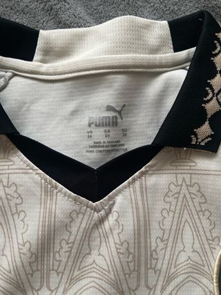 Camiseta Puma Beige y Blanca