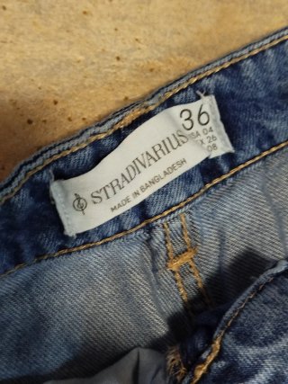 Jeans donna larghi con tasconi