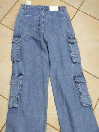 Jeans donna larghi con tasconi
