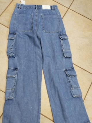 Jeans donna larghi con tasconi