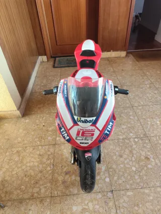 Moto Eléctrica Ducati Peg Perego