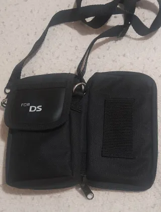 Funda Nintendo DS Negra