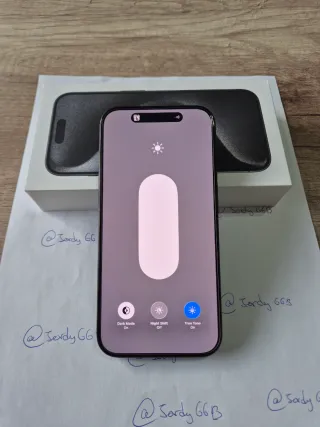 iPhone 15 Pro 256GB Negro Titanio