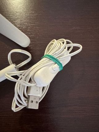 2 Lámparas LED Mesa Plata y Blanca
