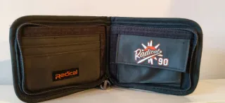 Cartera Radical Negra y Naranja.