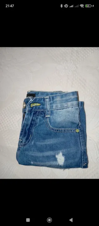 Pantaloncini bambina jeans strappati Taglia 3 anni