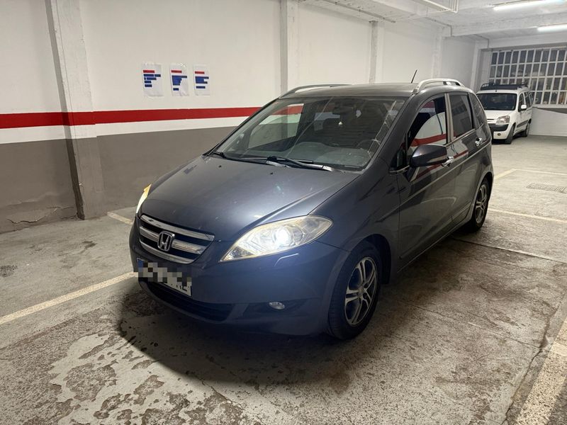 Honda FR-V 2006 - foto 1