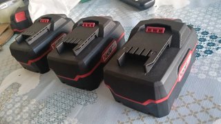 3 baterías Parkside de 4 amperios