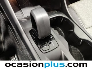 Volvo XC40 T2 Core Auto 95 kW (129 CV)