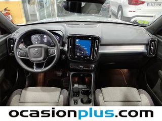 Volvo XC40 T2 Core Auto 95 kW (129 CV)
