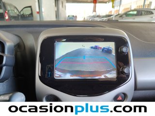 Toyota Aygo 1.0 70 x-play 51 kW (69 CV)