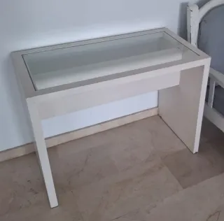 Mesa escritorio cristal y madera