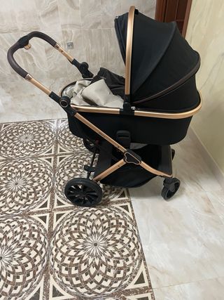 Carro de bebé unisex completo, totalmente nuevo.