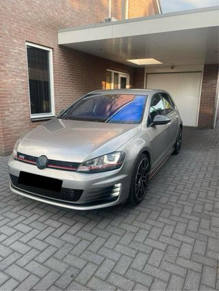 Volkswagen Golf 7 GTI Performance