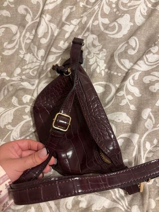 Conjunto bolso bandolera y riñonera