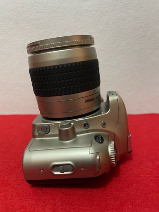 Nikon F55 + AF Nikkor 28-80mm Cámara Analógica 35m