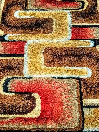 ALFOMBRA GRANDE