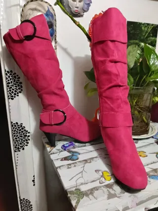 Botas altas rojas elegantes #43