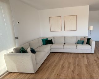 (Urge venta) Sofá Vimle 5 plazas esquinero beige