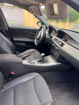 BMW Serie 3 2007 tiene todo los extras