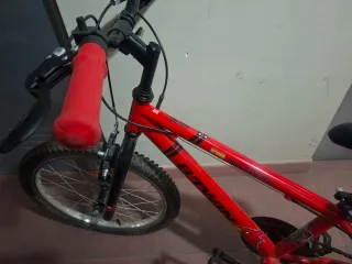 Bicicleta Infantil Btwin Roja 16