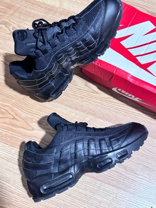 Zapatillas Nike Air Max 95 Negras Talla 44