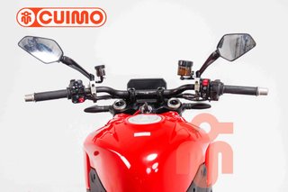 DUCATI STREETFIGHTER V2