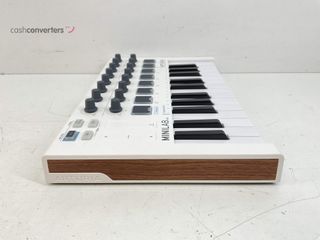 sintetizador arturia minilab mk2