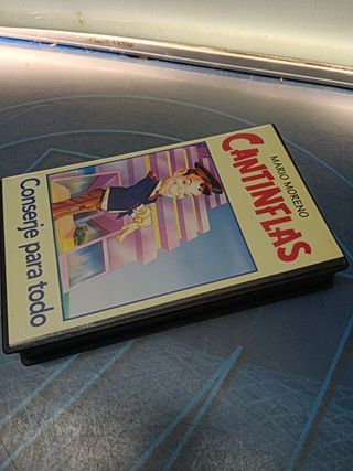 Película VHS ,CONSERJE PARA TODO - Mario Moreno Cantinflas
