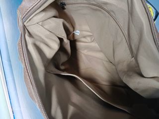 Bolso de piel by clair,s bags en perfecto estado