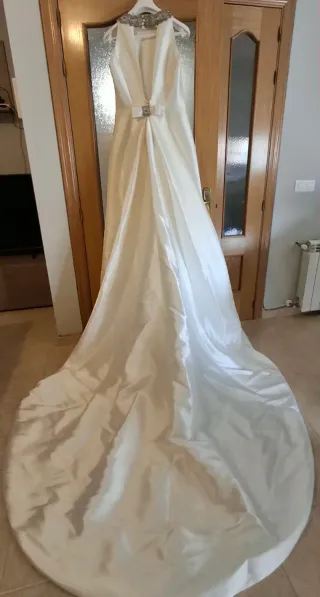 Vestido de Novia Aire de Barcelona.