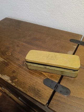 Máquina de coser antigua, precio negociable