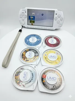 PSP 3004 Blanca + Cargador Orig + Juegos + Funda